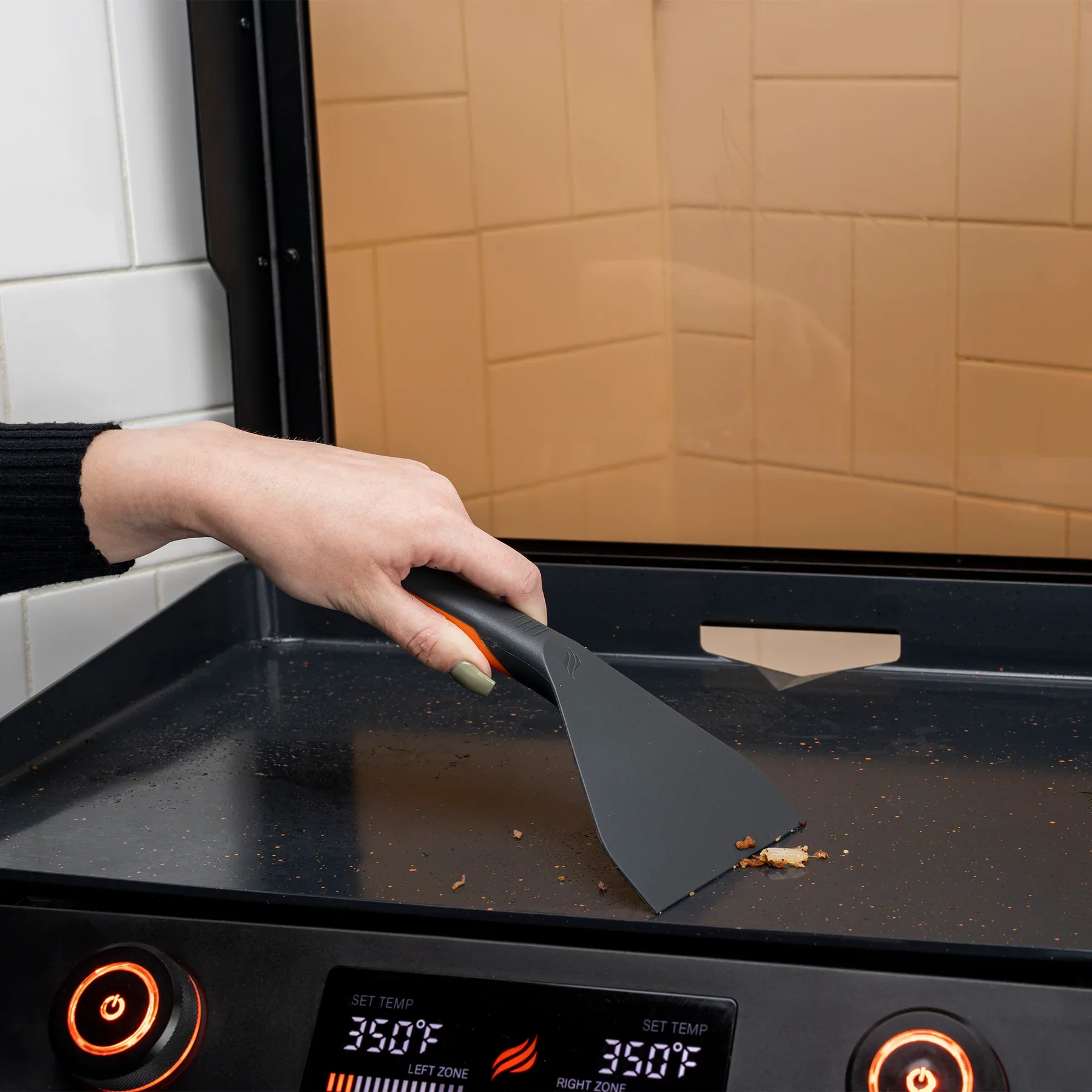 Blackstone Griddle E-Series Toolkit – 4 teilig - Image 8