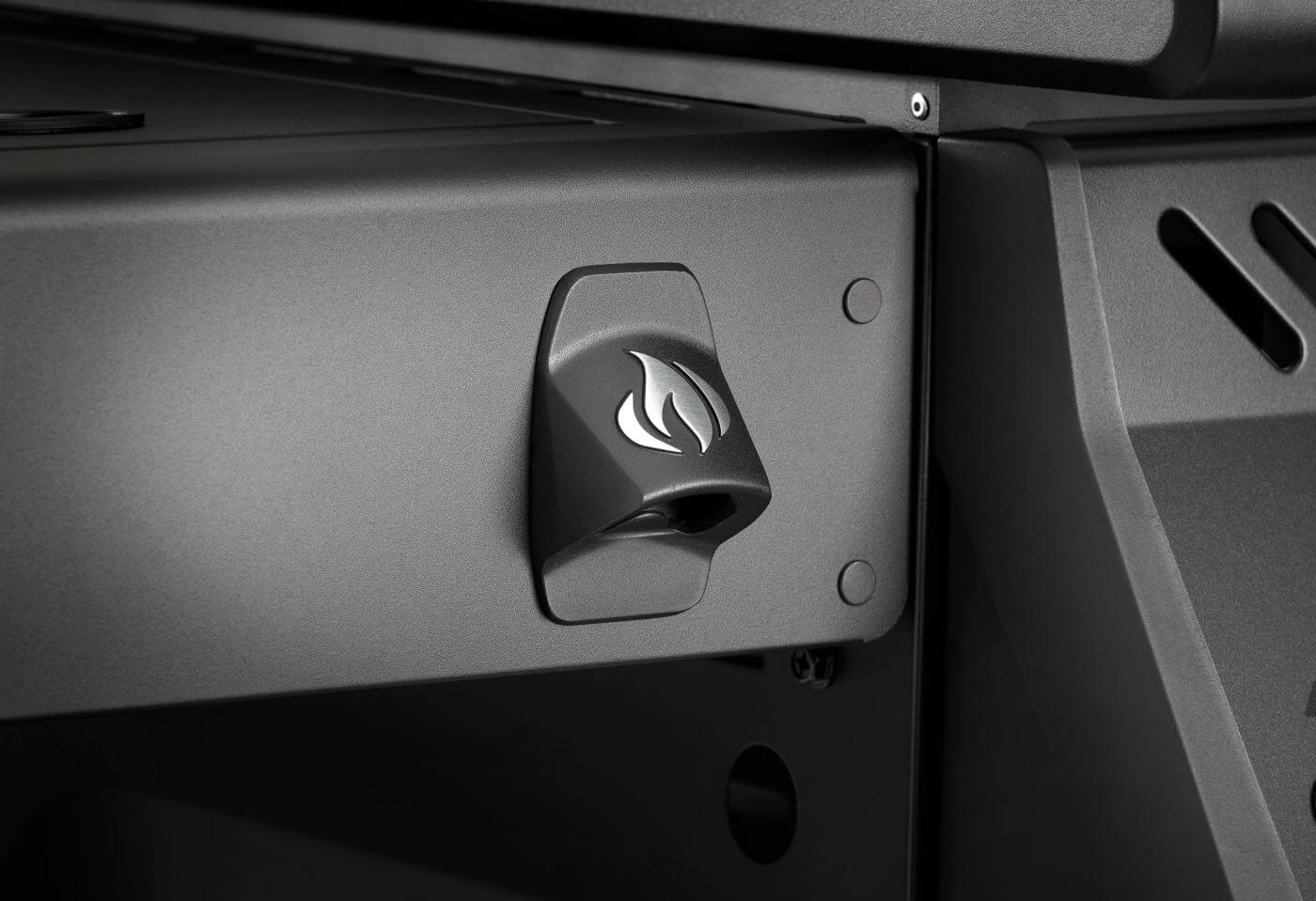 Napoleon Phantom, Rogue® PRO 30 Plancha, SIZZLE ZONE™ Seitenbrenner, mattschwarz - Image 8