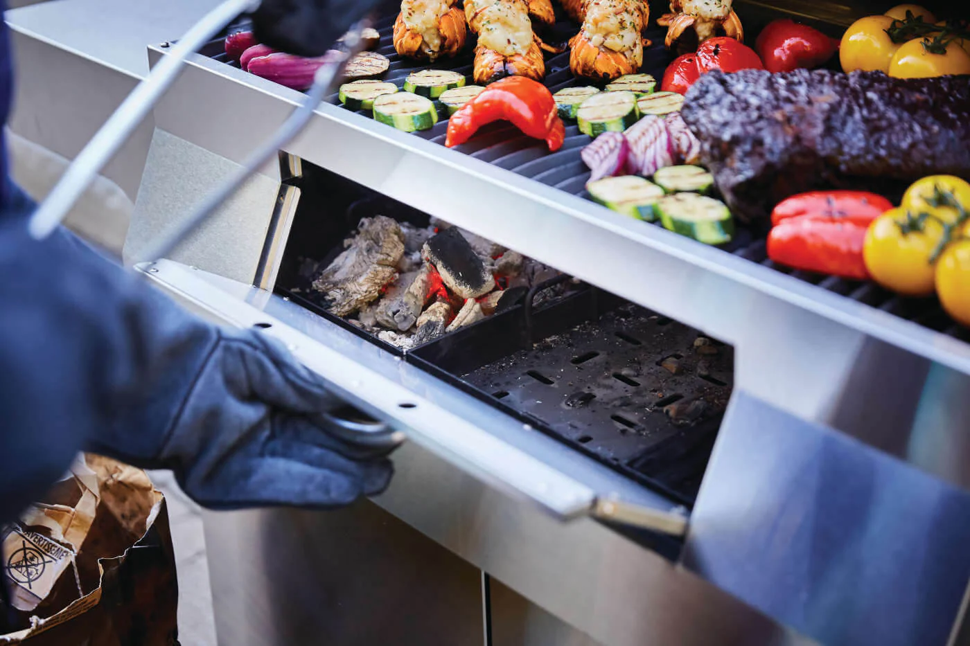 Napoleon PRO605 Holzkohlegrill - Image 4