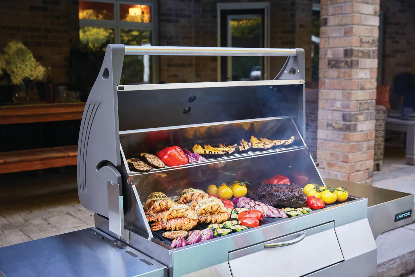 Napoleon PRO605 Holzkohlegrill - Image 5